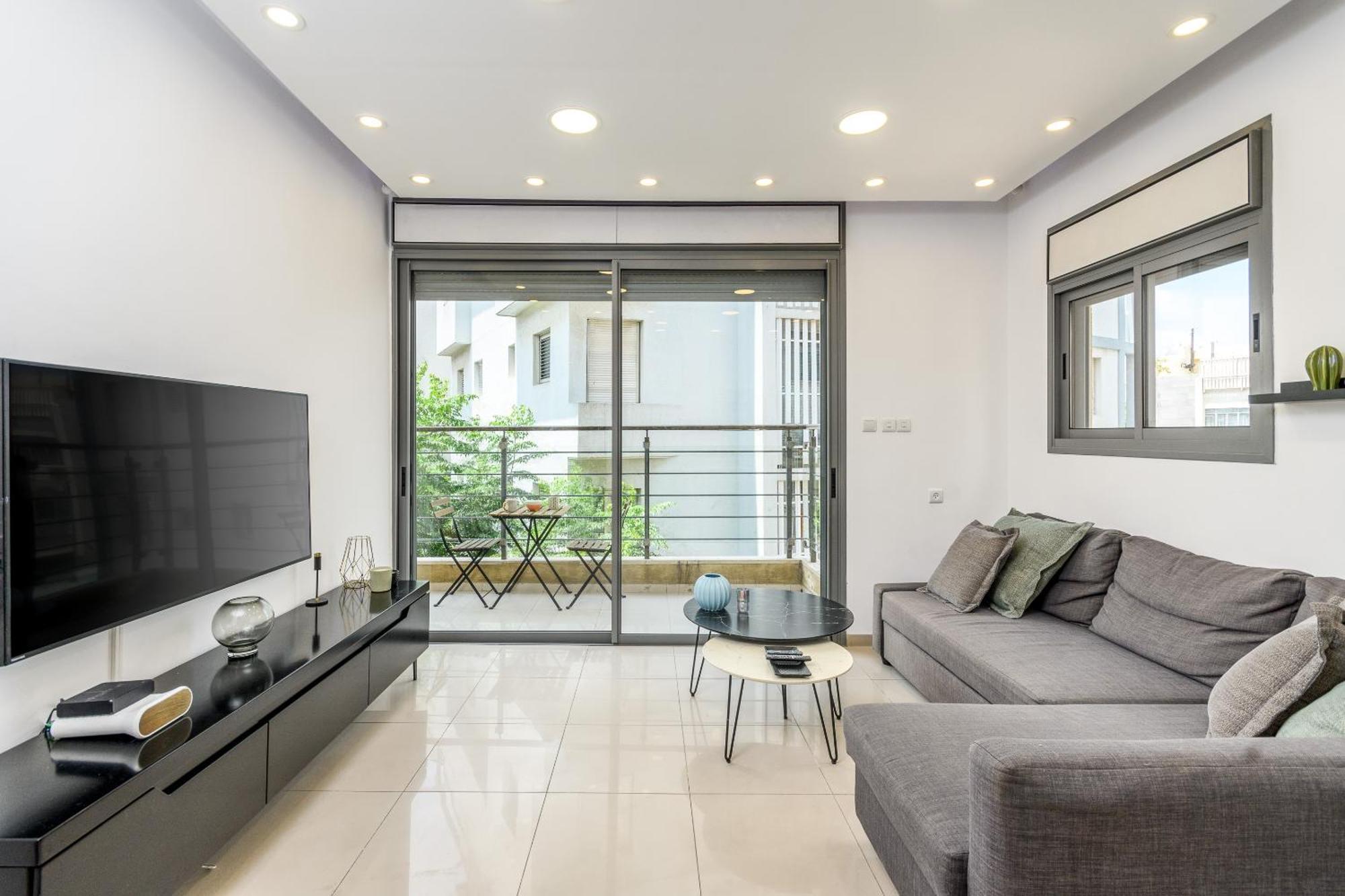 Very Nice 1 Bdr Apartment 2 Min From The Beach ! 텔아비브 외부 사진