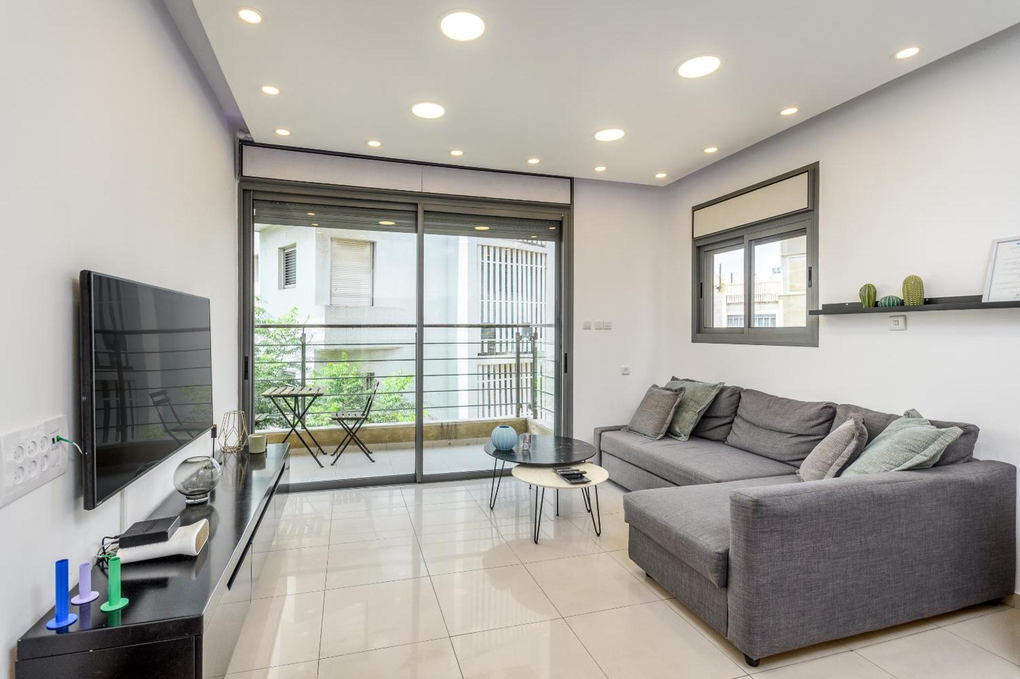 Very Nice 1 Bdr Apartment 2 Min From The Beach ! 텔아비브 외부 사진